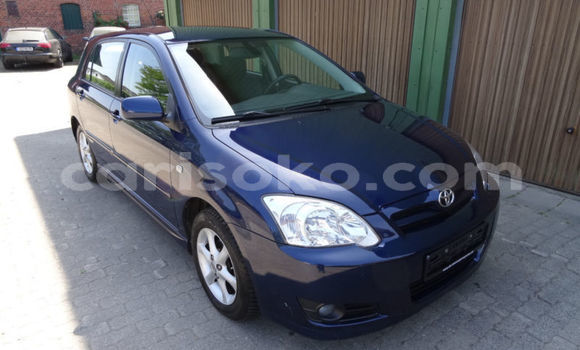 Sayi Na hannu Toyota Corolla Bleu Mota in Gicumbi a Rwanda Sayi Na hannu Toyota Corolla Bleu Mota in Gicumbi a Rwanda