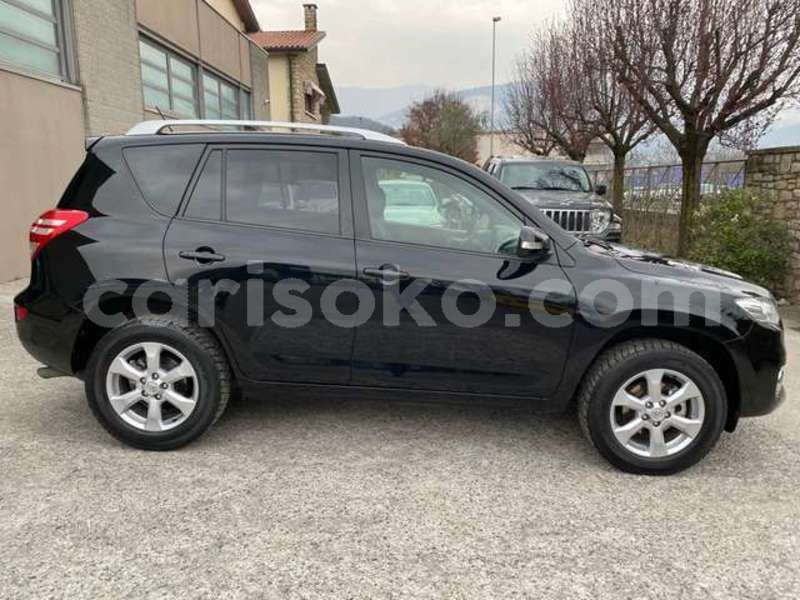 Big with watermark toyota rav4 rwanda kigali 14469