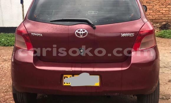Acheter Occasion Voiture Toyota Yaris Rouge à Kigali, Rwanda Acheter Occasion Voiture Toyota Yaris Rouge à Kigali, Rwanda