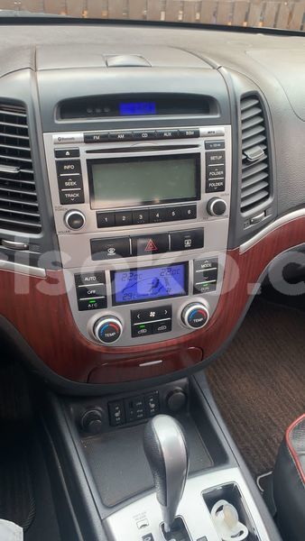 Big with watermark hyundai santa fe rwanda kigali 14485