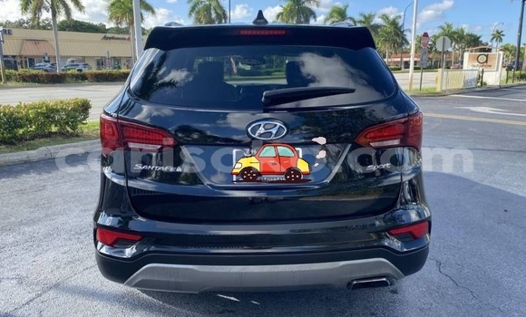 Acheter Import Voiture Hyundai Santa Fe Noir à Kigali, Rwanda Acheter Import Voiture Hyundai Santa Fe Noir à Kigali, Rwanda