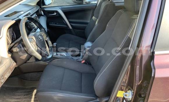 Acheter Import Voiture Toyota RAV4 Marron à Gasarenda, Rwanda Acheter Import Voiture Toyota RAV4 Marron à Gasarenda, Rwanda