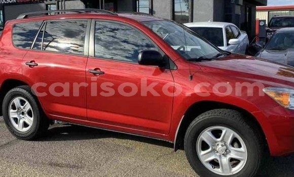Acheter Import Voiture Toyota RAV4 Rouge à Gikongoro, Gikongoro Acheter Import Voiture Toyota RAV4 Rouge à Gikongoro, Gikongoro