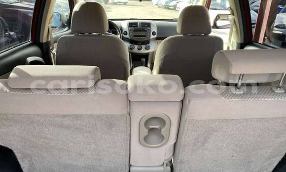 Acheter Import Voiture Toyota RAV4 Rouge à Gikongoro, Gikongoro Acheter Import Voiture Toyota RAV4 Rouge à Gikongoro, Gikongoro