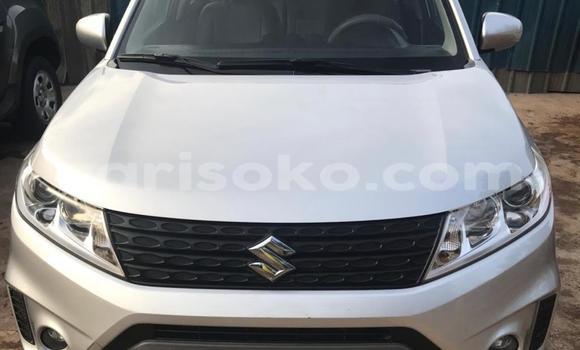 Acheter Occasion Voiture Suzuki Vitara Gris à Kigali, Rwanda