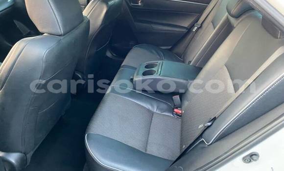 Sayi Na hannu Toyota Corolla Blanc Mota in Kigali a Rwanda Sayi Na hannu Toyota Corolla Blanc Mota in Kigali a Rwanda