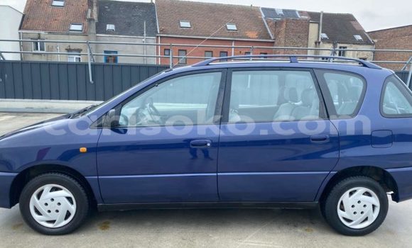 Sayi Na hannu Toyota Picnic Bleu Mota in Kigali a Rwanda Sayi Na hannu Toyota Picnic Bleu Mota in Kigali a Rwanda