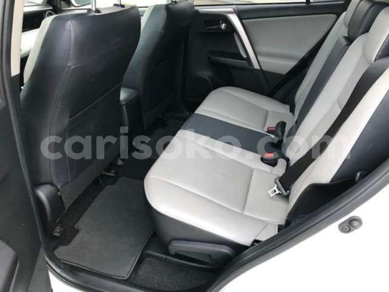 Big with watermark toyota rav4 rwanda kigali 14553