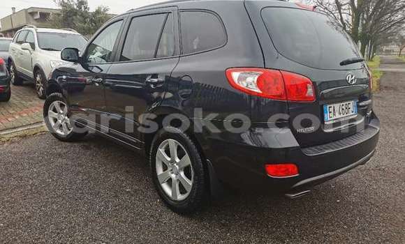 Buy Used Hyundai Santa Fe Black Car in Kigali in Rwanda Buy Used Hyundai Santa Fe Black Car in Kigali in Rwanda