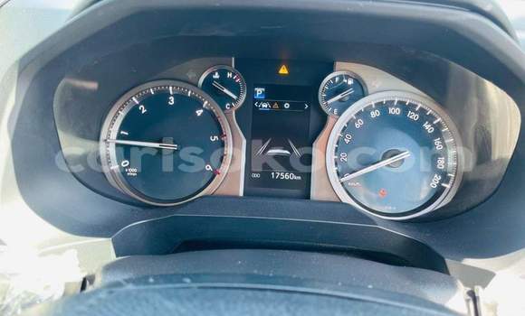 Buy Used Toyota Land Cruiser Prado Silver Car in Butare in Butare Buy Used Toyota Land Cruiser Prado Silver Car in Butare in Butare