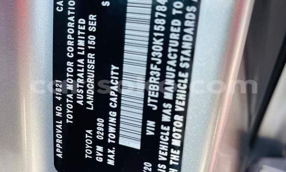 Buy Used Toyota Land Cruiser Prado Silver Car in Butare in Butare Buy Used Toyota Land Cruiser Prado Silver Car in Butare in Butare