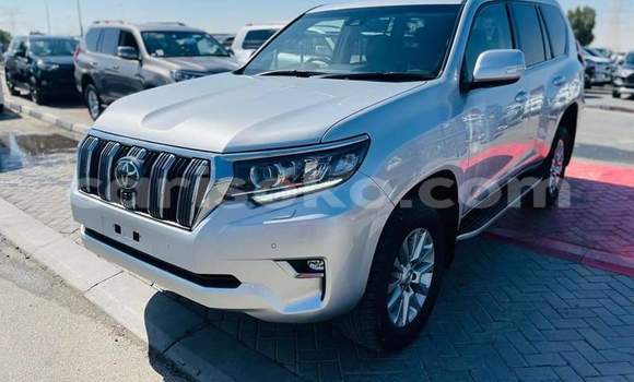 Buy Used Toyota Land Cruiser Prado Silver Car in Butare in Butare Buy Used Toyota Land Cruiser Prado Silver Car in Butare in Butare