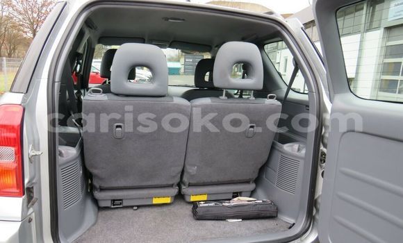 Sayi Na hannu Toyota RAV4 Gris Mota in Kibuye a Kibuye Sayi Na hannu Toyota RAV4 Gris Mota in Kibuye a Kibuye