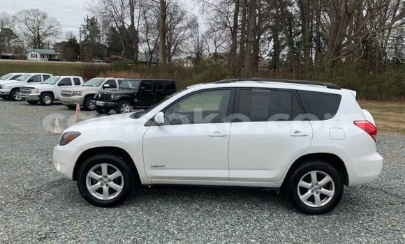 Buy Used Toyota RAV4 White Car in Kigali in Rwanda Buy Used Toyota RAV4 White Car in Kigali in Rwanda