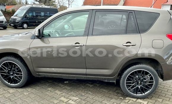 Buy Used Toyota RAV4 Brown Car in Kigali in Rwanda Buy Used Toyota RAV4 Brown Car in Kigali in Rwanda