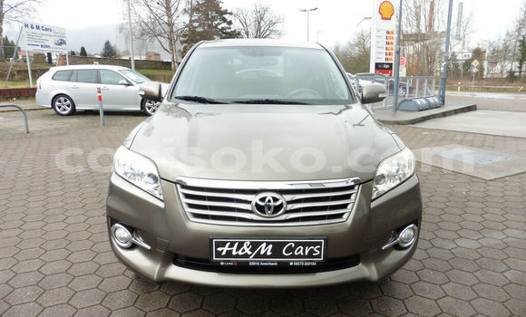 Sayi Na hannu Toyota RAV4 Marron Mota in Kigali a Rwanda Sayi Na hannu Toyota RAV4 Marron Mota in Kigali a Rwanda