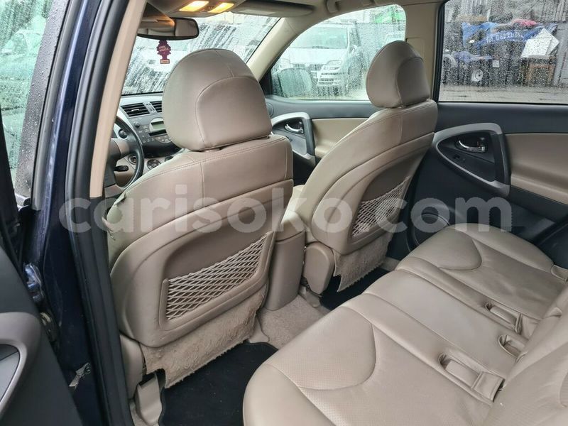 Big with watermark toyota rav4 rwanda kigali 14587