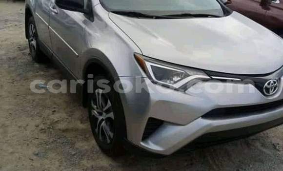 Sayi Na hannu Toyota RAV4 Gris Mota in Kigali a Rwanda Sayi Na hannu Toyota RAV4 Gris Mota in Kigali a Rwanda