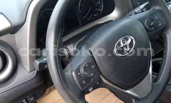 Sayi Na hannu Toyota RAV4 Gris Mota in Kigali a Rwanda Sayi Na hannu Toyota RAV4 Gris Mota in Kigali a Rwanda