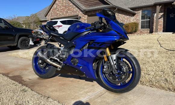 Acheter Occasion Moto Yamaha YZF Bleu à Byumba, Byumba Acheter Occasion Moto Yamaha YZF Bleu à Byumba, Byumba