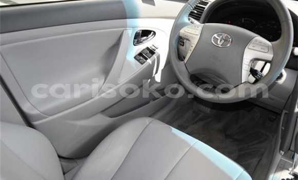Buy Import Toyota Camry White Car in Gitarama in Gitarama Buy Import Toyota Camry White Car in Gitarama in Gitarama