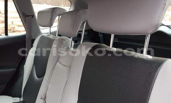 Sayi Na hannu Toyota RAV4 Gris Mota in Kigali a Rwanda Sayi Na hannu Toyota RAV4 Gris Mota in Kigali a Rwanda