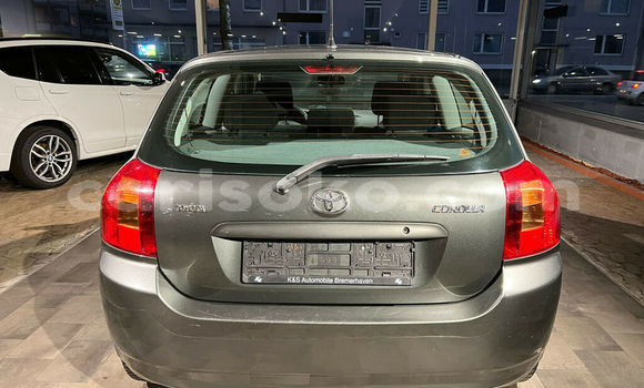 Sayi Na hannu Toyota Corolla Beige Mota in Kigali a Rwanda Sayi Na hannu Toyota Corolla Beige Mota in Kigali a Rwanda