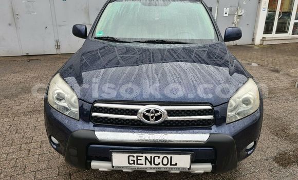 Sayi Na hannu Toyota RAV4 Beige Mota in Kigali a Rwanda Sayi Na hannu Toyota RAV4 Beige Mota in Kigali a Rwanda
