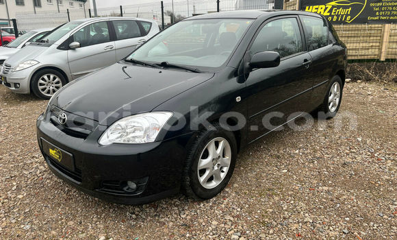 Sayi Na hannu Toyota Corolla Beige Mota in Kigali a Rwanda Sayi Na hannu Toyota Corolla Beige Mota in Kigali a Rwanda