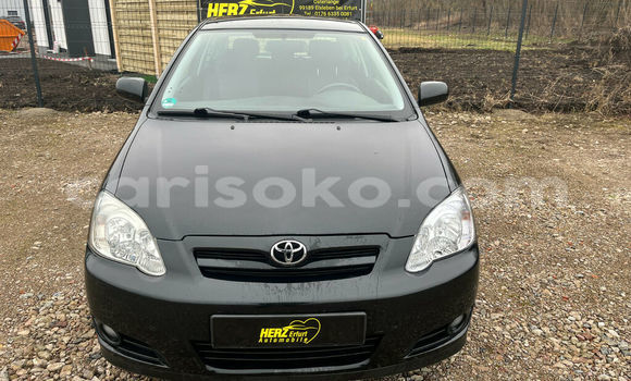 Sayi Na hannu Toyota Corolla Beige Mota in Kigali a Rwanda Sayi Na hannu Toyota Corolla Beige Mota in Kigali a Rwanda