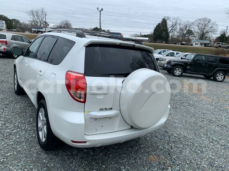 Big with watermark toyota rav4 rwanda kigali 14628