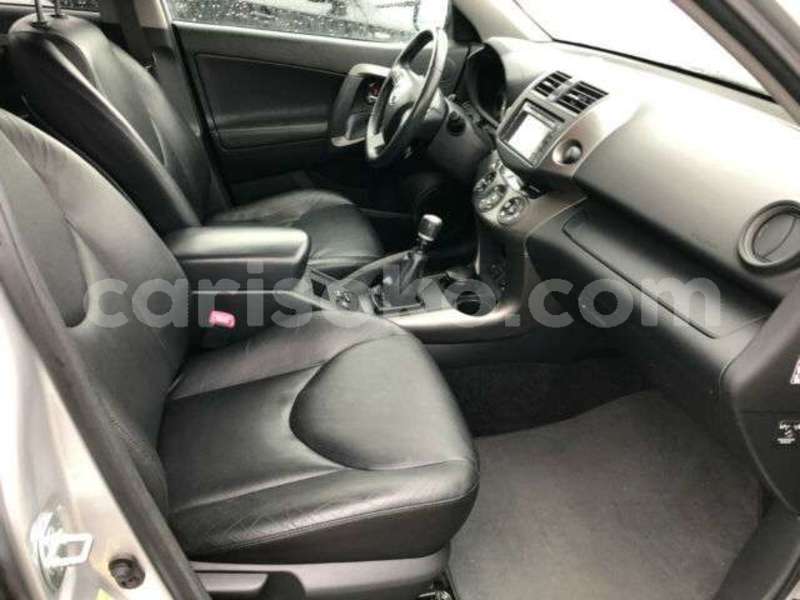 Big with watermark toyota rav4 rwanda kigali 14631