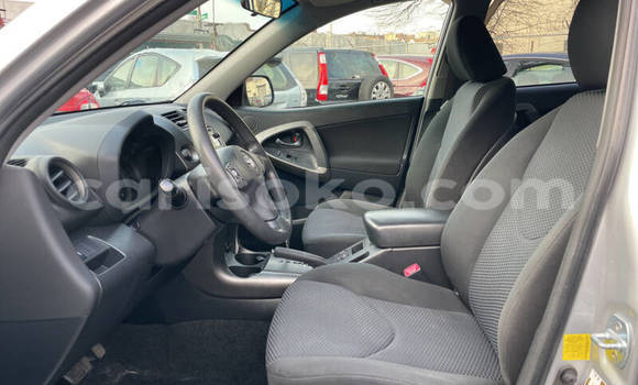 Buy Used Toyota RAV4 Silver Car in Kigali in Rwanda Buy Used Toyota RAV4 Silver Car in Kigali in Rwanda