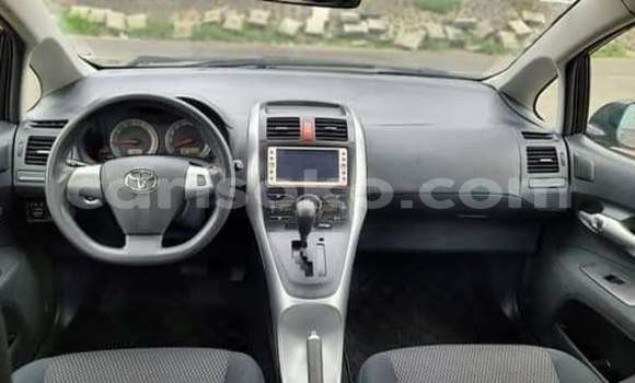 Sayi Na hannu Toyota Auris Noir Mota in Kigali a Rwanda Sayi Na hannu Toyota Auris Noir Mota in Kigali a Rwanda