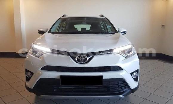 اشتري مستعمل Toyota RAV4 Blanc سيارة في Gisenyi في Gisenyi اشتري مستعمل Toyota RAV4 Blanc سيارة في Gisenyi في Gisenyi