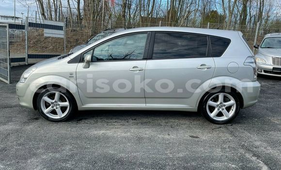 Sayi Na hannu Toyota Corolla Gris Mota in Kigali a Rwanda Sayi Na hannu Toyota Corolla Gris Mota in Kigali a Rwanda