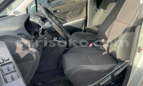 Sayi Na hannu Toyota Corolla Gris Mota in Kigali a Rwanda Sayi Na hannu Toyota Corolla Gris Mota in Kigali a Rwanda