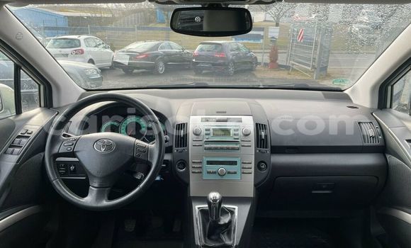 Sayi Na hannu Toyota Corolla Gris Mota in Kigali a Rwanda Sayi Na hannu Toyota Corolla Gris Mota in Kigali a Rwanda