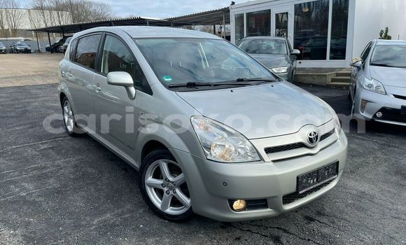 Sayi Na hannu Toyota Corolla Gris Mota in Kigali a Rwanda Sayi Na hannu Toyota Corolla Gris Mota in Kigali a Rwanda