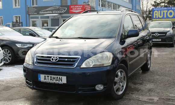 Buy Used Toyota Avensis Verso Blue Car in Kigali in Rwanda Buy Used Toyota Avensis Verso Blue Car in Kigali in Rwanda