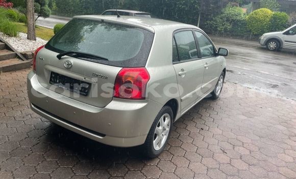 Sayi Na hannu Toyota Corolla Gris Mota in Kigali a Rwanda Sayi Na hannu Toyota Corolla Gris Mota in Kigali a Rwanda