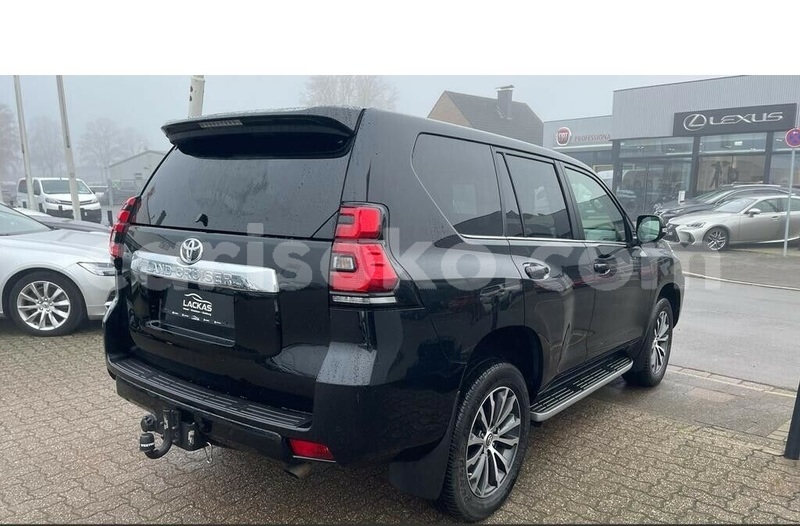 Big with watermark toyota land cruiser rwanda kigali 14683