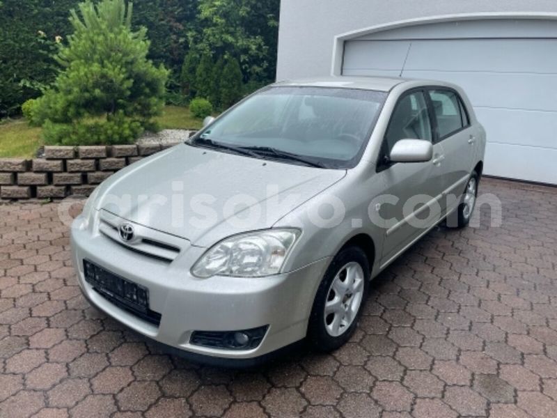 Big with watermark toyota corolla rwanda kigali 14702