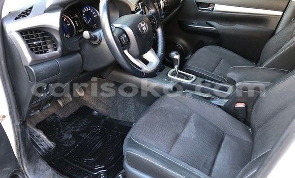 Sayi Na hannu Toyota Hiluxe Revo Blanc Mota in Kigali a Rwanda Sayi Na hannu Toyota Hiluxe Revo Blanc Mota in Kigali a Rwanda