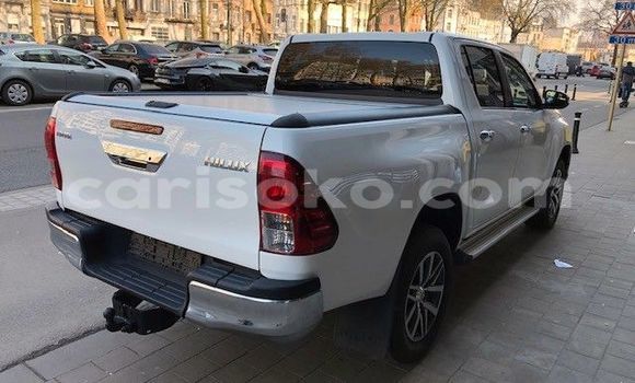 Sayi Na hannu Toyota Hiluxe Revo Blanc Mota in Kigali a Rwanda Sayi Na hannu Toyota Hiluxe Revo Blanc Mota in Kigali a Rwanda