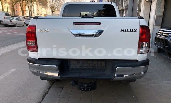 Sayi Na hannu Toyota Hiluxe Revo Blanc Mota in Kigali a Rwanda Sayi Na hannu Toyota Hiluxe Revo Blanc Mota in Kigali a Rwanda