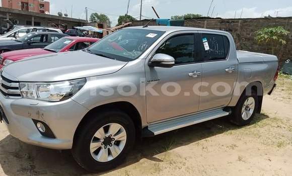 Sayi Na hannu Toyota Hilux Gris Mota in Kigali a Rwanda Sayi Na hannu Toyota Hilux Gris Mota in Kigali a Rwanda
