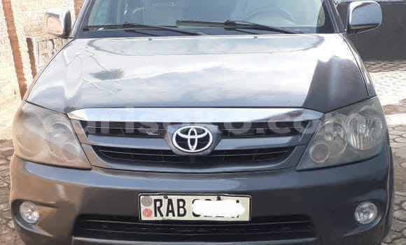 Buy Used Toyota Fortuner Black Car in Kigali in Rwanda Buy Used Toyota Fortuner Black Car in Kigali in Rwanda