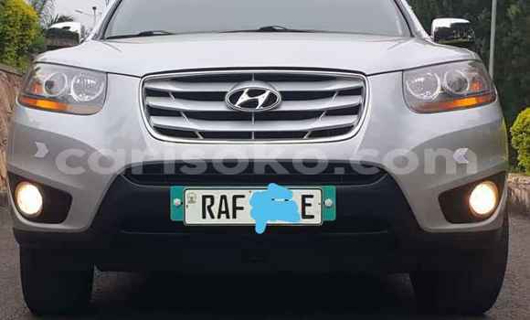 Buy Used Hyundai Santa Fe Silver Car in Kigali in Rwanda Buy Used Hyundai Santa Fe Silver Car in Kigali in Rwanda