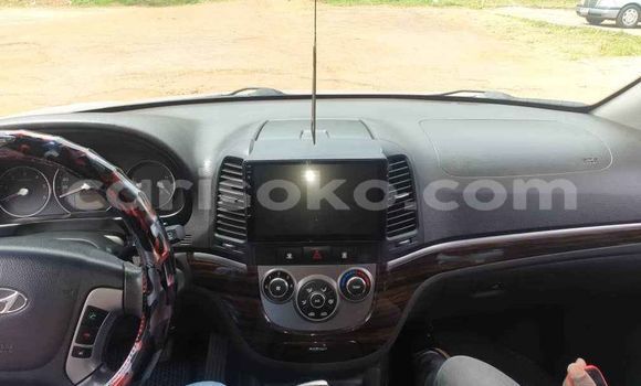 Buy Used Hyundai Santa Fe Silver Car in Kigali in Rwanda Buy Used Hyundai Santa Fe Silver Car in Kigali in Rwanda